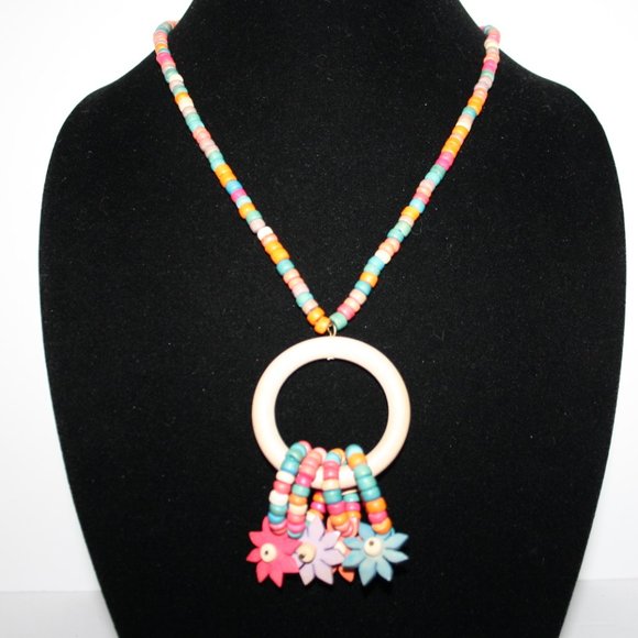 Colorful wooden flower bead necklace 23"